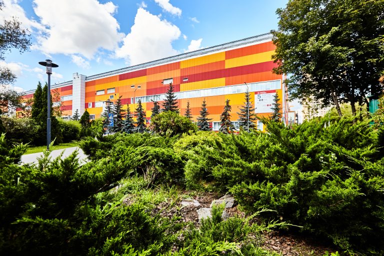 9db1bd244df9e4897ef6adfcf8ec1ee9_user_pic-1